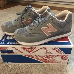 New Balance Sneakers